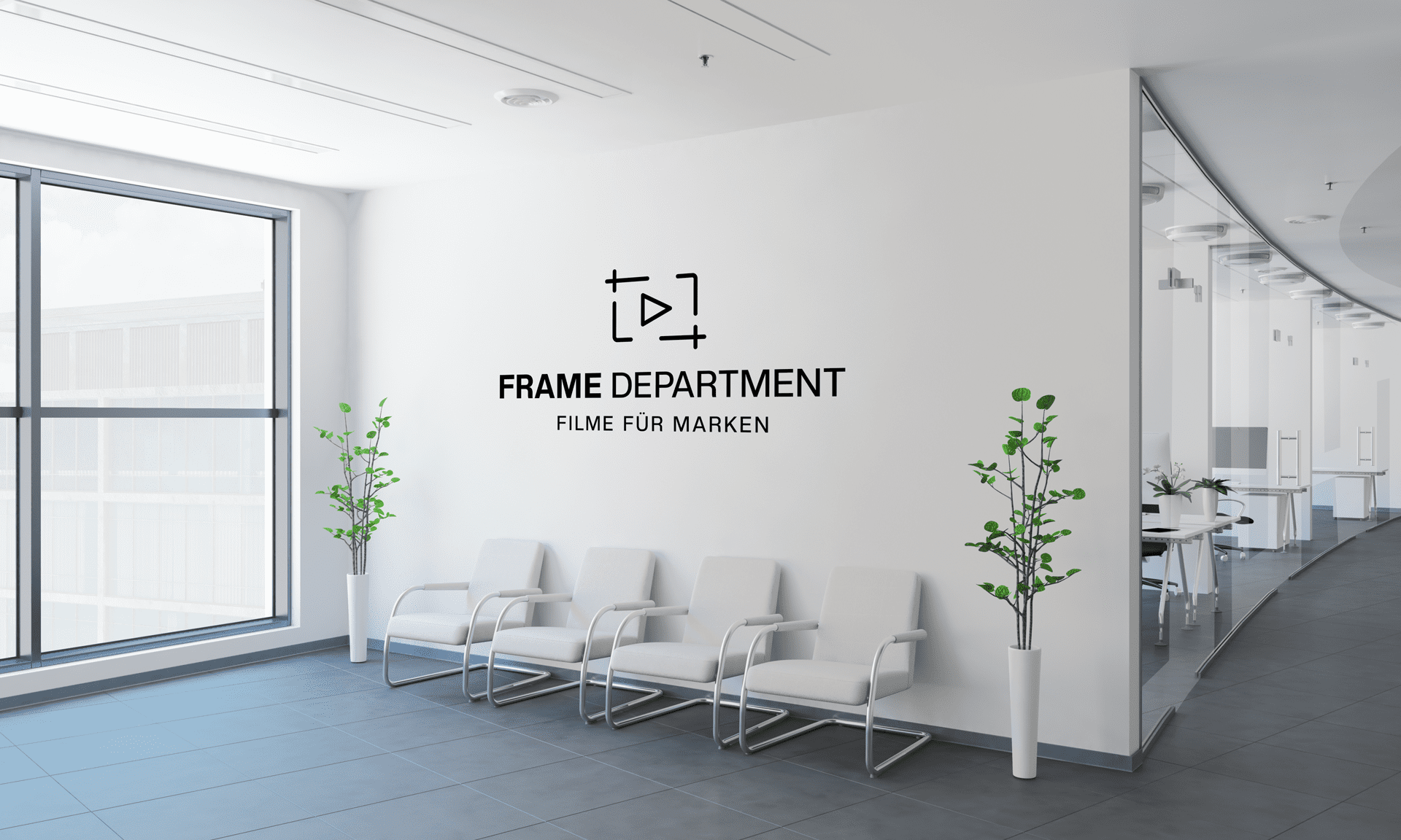 Eingangsbereich Frame Department mit Sitzmöglichkeiten